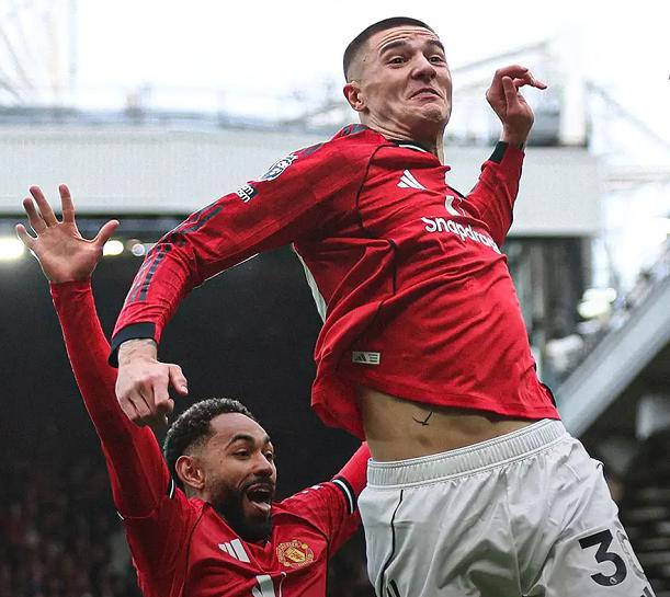 开云体育网址-足坛一夜动态！曼联复仇维拉，巴萨造5-2惨案，AC米兰吞赛季第3败